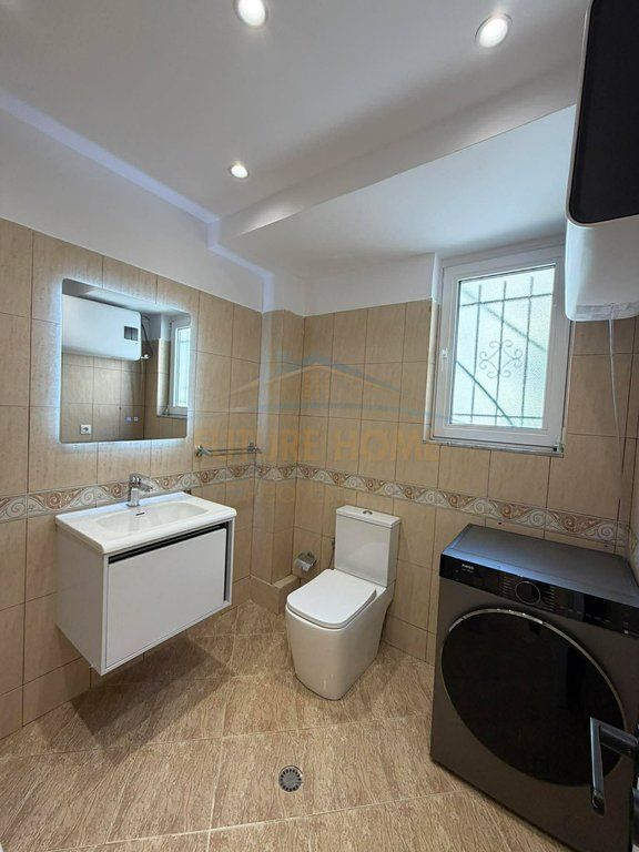 For sale, Apartment 1+1, Margarita Tutulani Street, Tirana