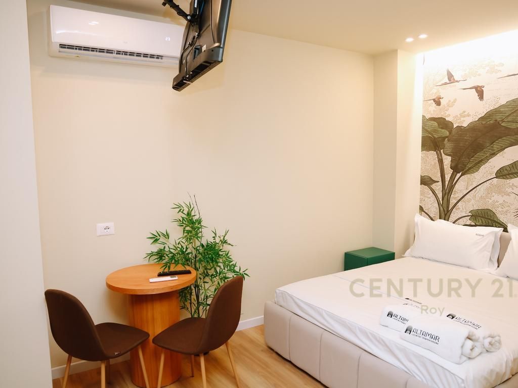 Luxury Without Compromise – Penthouse, A Rare Opportunity, Secure Investment! 850,000 €