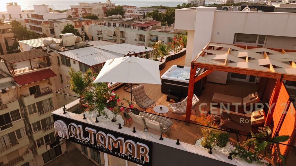 Luxury Without Compromise – Penthouse, A Rare Opportunity, Secure Investment! 850,000 €