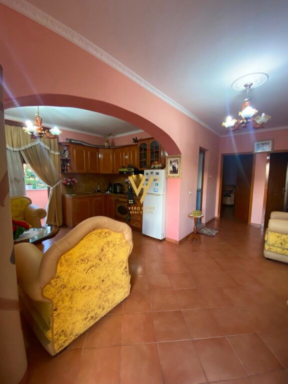 SHITET APARTAMENT 3+1+4BLK NE MISTO MAME 16.300.000 LEKE