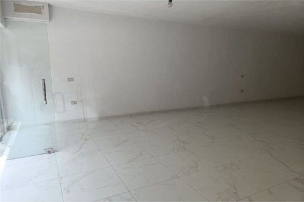 Negozio in affitto fronte strada, Kodra e Diellit