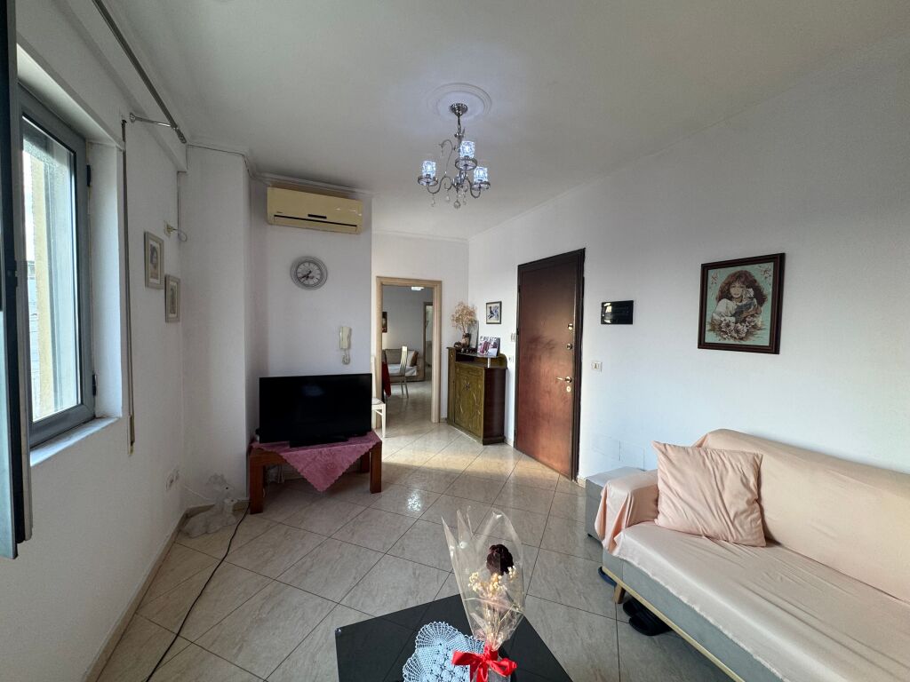 Apartment 2+1+kitchen for rent tel Fortuzi Street