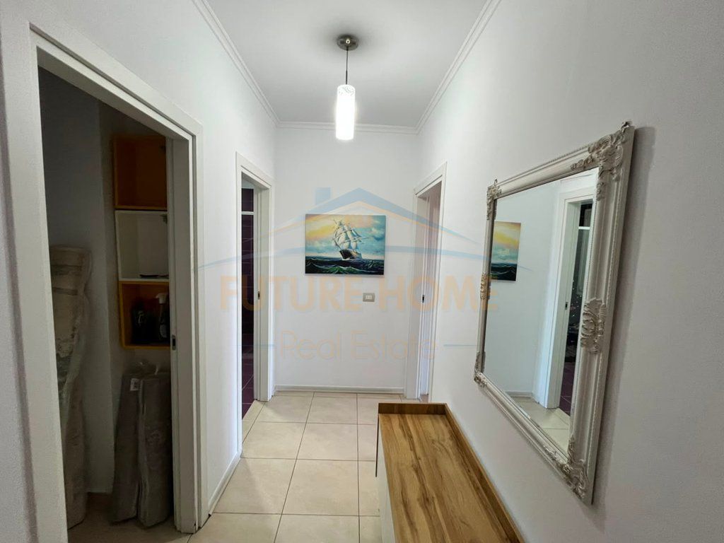 Qera, Apartament 2+1+2 Galaktiku, Durres