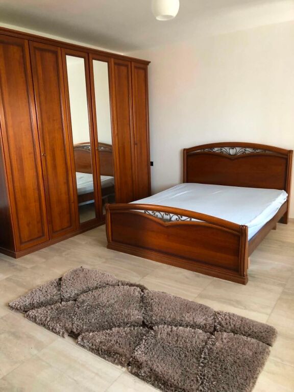 Qera | Shtëpi private 2 + 1 | Qyteti Studenti| 400 €/muaj