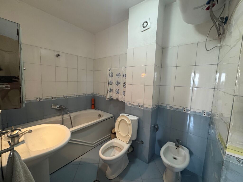 Apartment 2+1+kitchen for rent tel Fortuzi Street