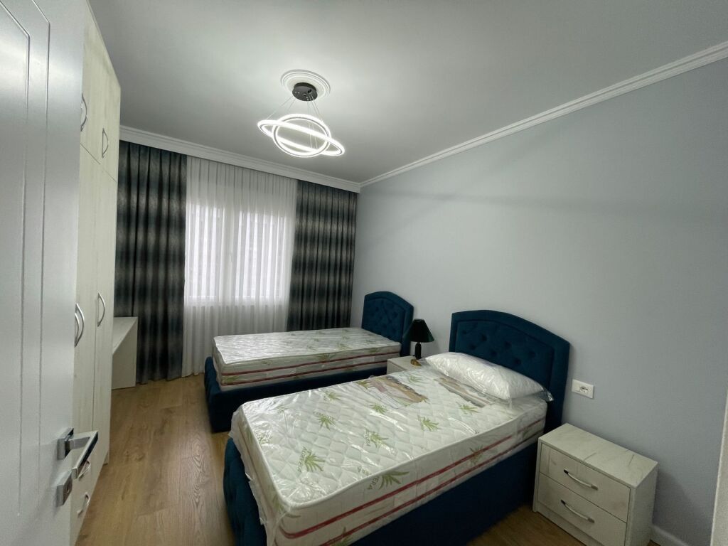 Jepet me Qira Apartament 2+1+2 zogu i zi