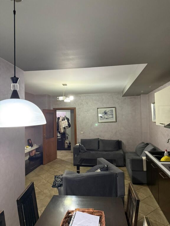 Affitto | Apartament 2 + 1 | Square 21 | 600 €/mese