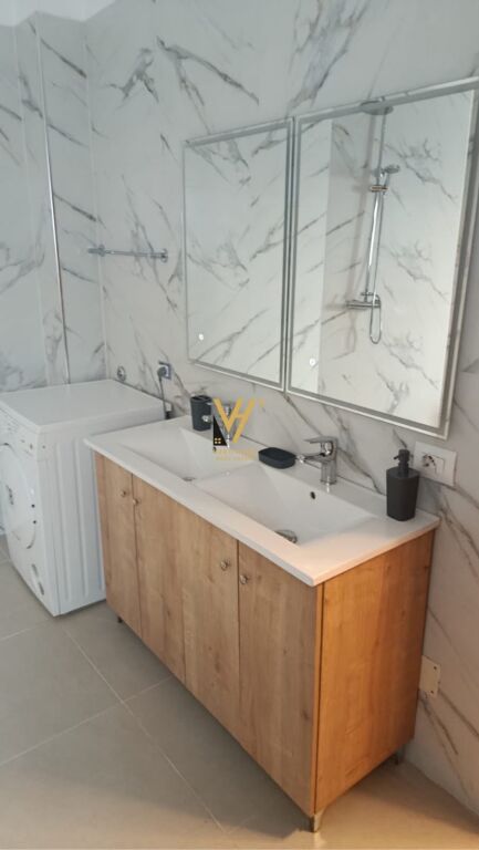 APARTMENT 3+1+BLK FOR RENT AT VILAT AMERIKANE 1,000 EURO