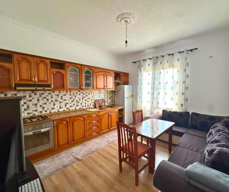 Private House 2+1 for Rent – Sauk, Tirana