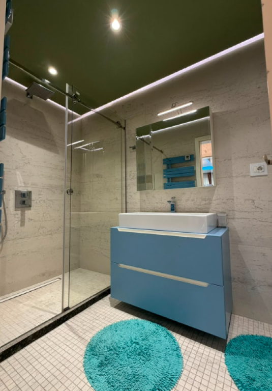 ✅ SHITET APARTAMENT LUKSOZ 2+1+2 | Blloku Gintash, Laprakë