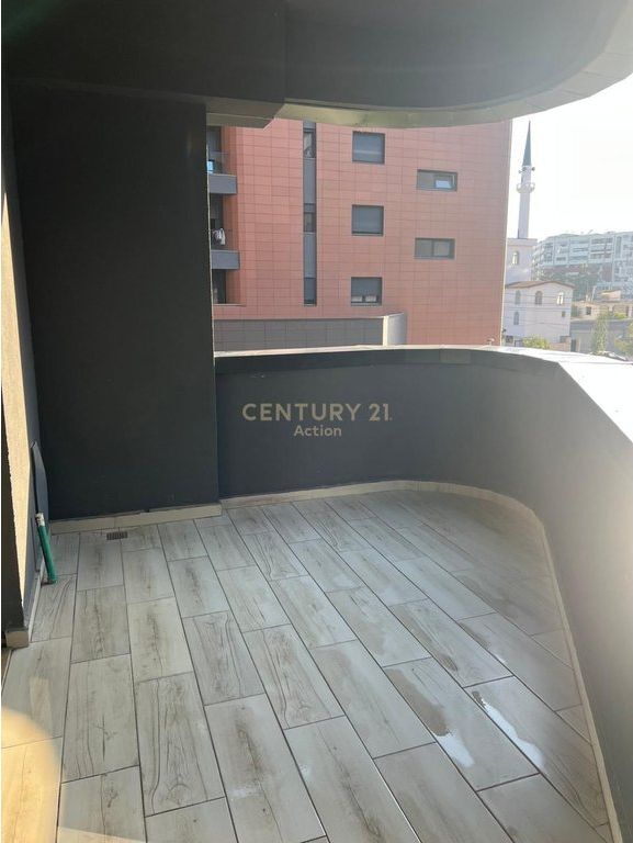 Apartament 2+1 Me Qira, Unaza e Re, Tiranë