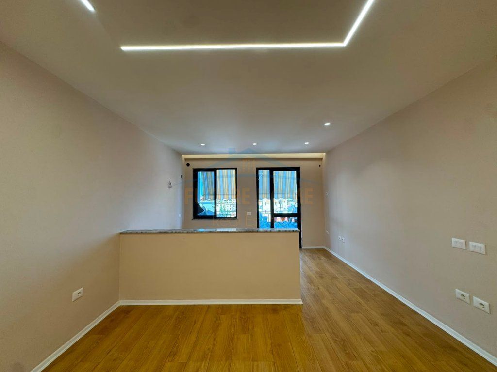 We have for Sale a 2+1 Apartment, in the Grand complex, Former Electric Market, Tirana .