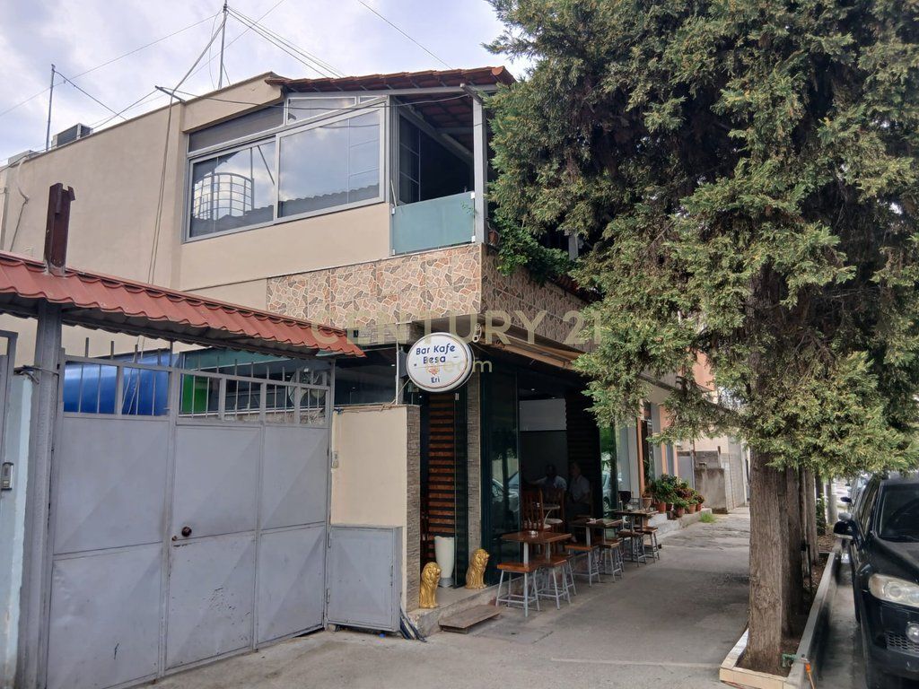 Annuncio di Vendita Immobile: Bar-Caffè e Abitazione su 2 Piani a Tirana - 593,952€ | 236m²