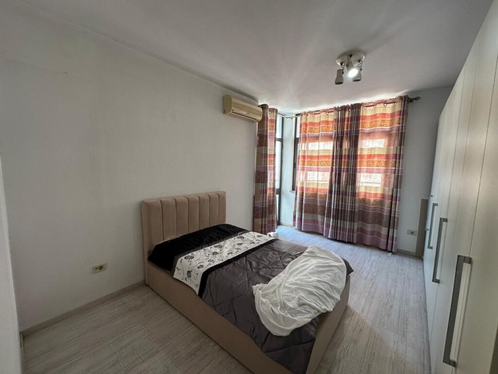 🏢Ex Stazione Ferroviaria, appartamento in affitto, 2+1, arredato. 80.000 Leke