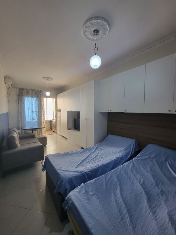 Qera | Garsoniere Pallat | Oslo Astir | 420 €/muaj