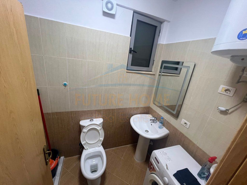 Qera, Apartament 2+1+2, Unaza e Re