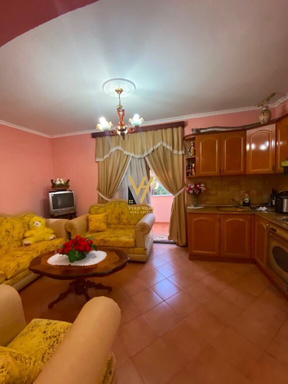 SHITET APARTAMENT 3+1+4BLK NE MISTO MAME 16.300.000 LEKE