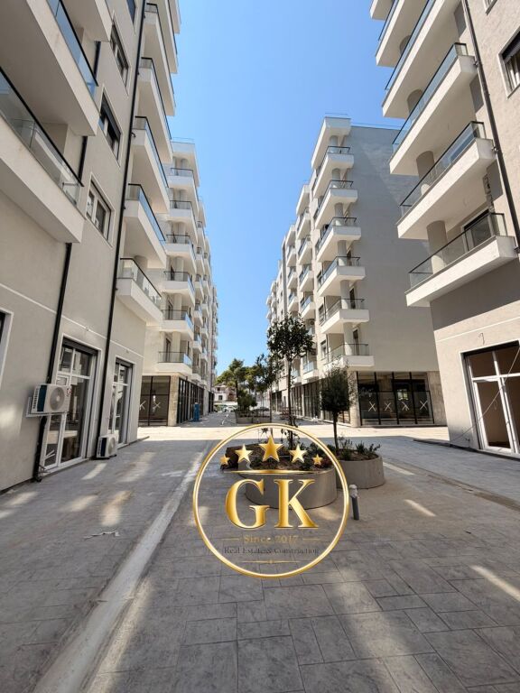 FOR SALE 1+1 WITH BALCONY IN GOLEM