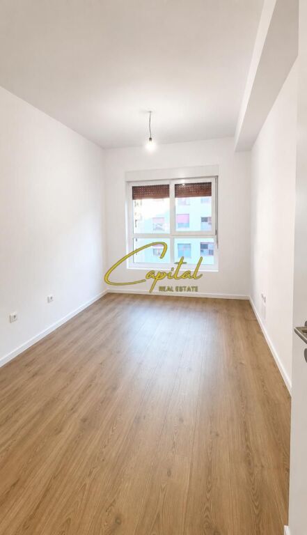 SHITET APARTAMENT 2+1 ALI DEMI 8.500.000 LEKE