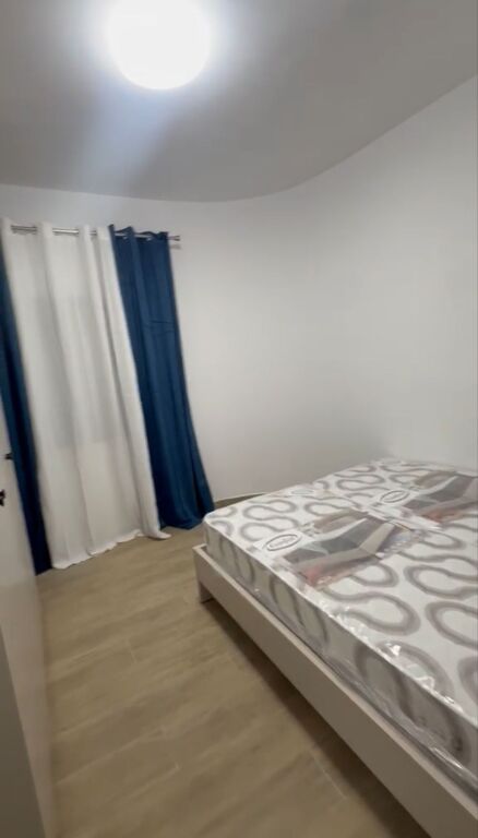Affitto | Apartament 1 + 1 | Rruga 5 Maji | 520 €/mese