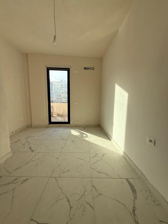Apartment 2+1+parking space, Siri Kodra, inside the ring