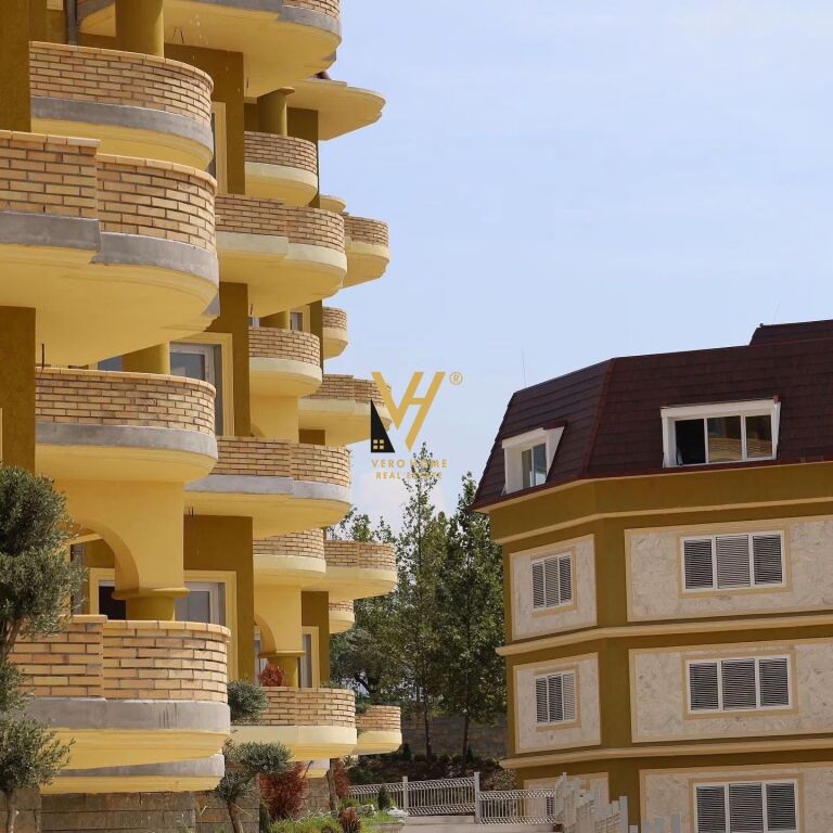 SHITET APARTAMENT 2+1+2+BLK TE LAKELAND RES. FARKE 198.000 EURO