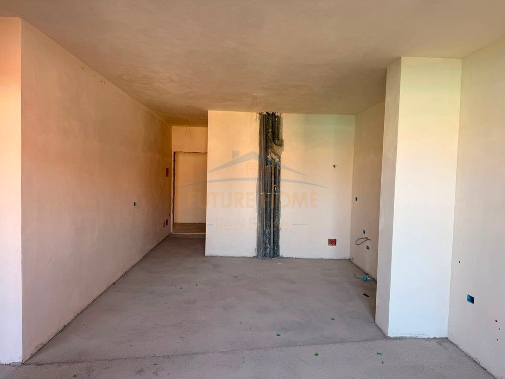 Shitet, Apartament 1+1, "Residenca Platinium II", Paskuqan, Tirane.