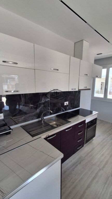 Jepet me qera apartament 2+1 – Spitallë!
