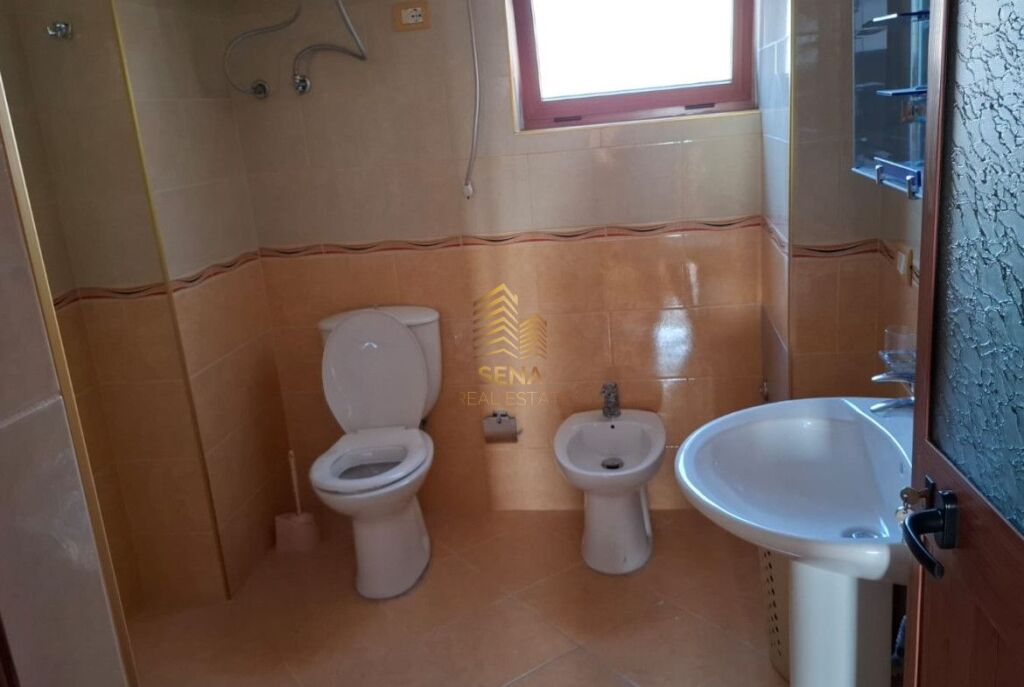 Rent, Private Entrance 2+1+Blk, Laprake, 55,000 Lek