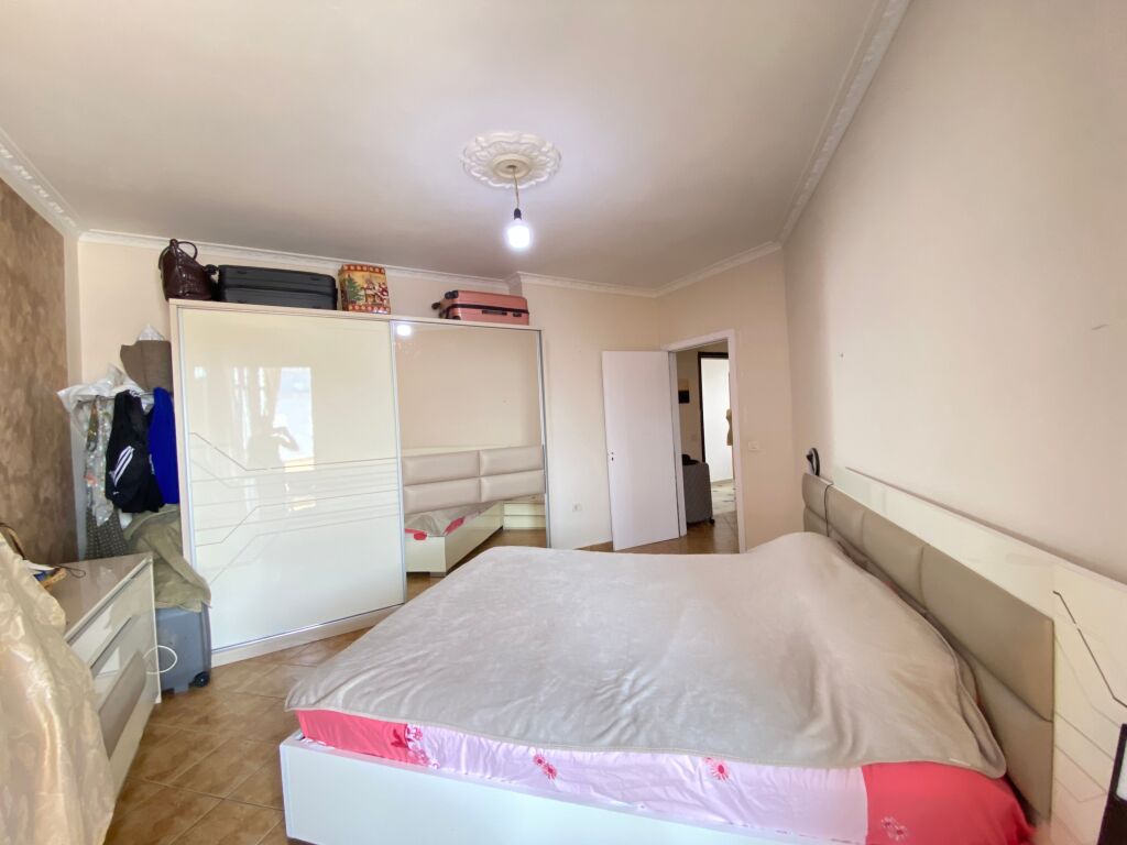 2+1/Affitto📍Astir,Vila l 📌50 000 lek