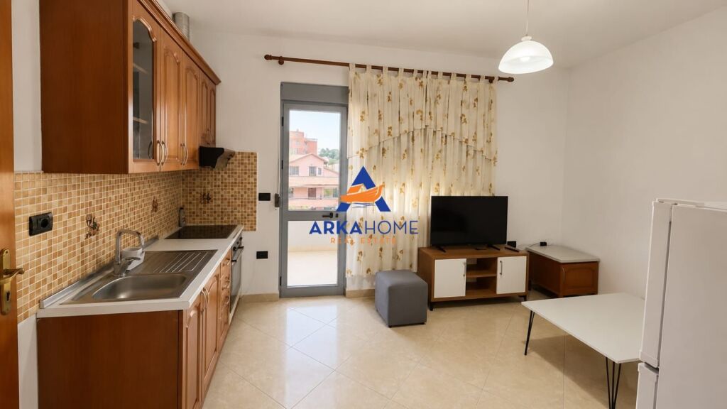 APPARTAMENTO IN AFFITTO AL 3° PIANO DI UNA VILLA IN "5 MAGGIO (VICINO AL CONCORD CENTER)" 50000 LEKE