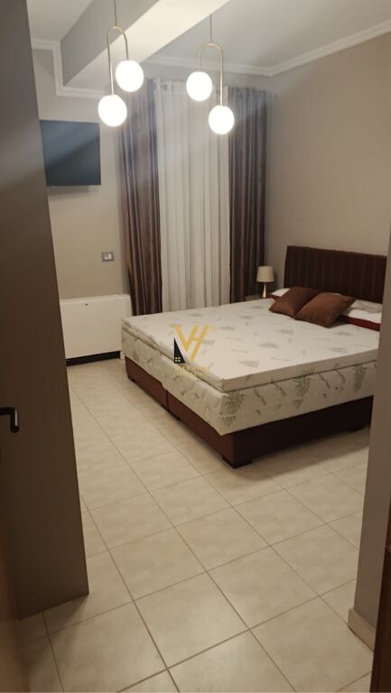 APARTMENT 3+1+BLK FOR RENT AT VILAT AMERIKANE 1,000 EURO