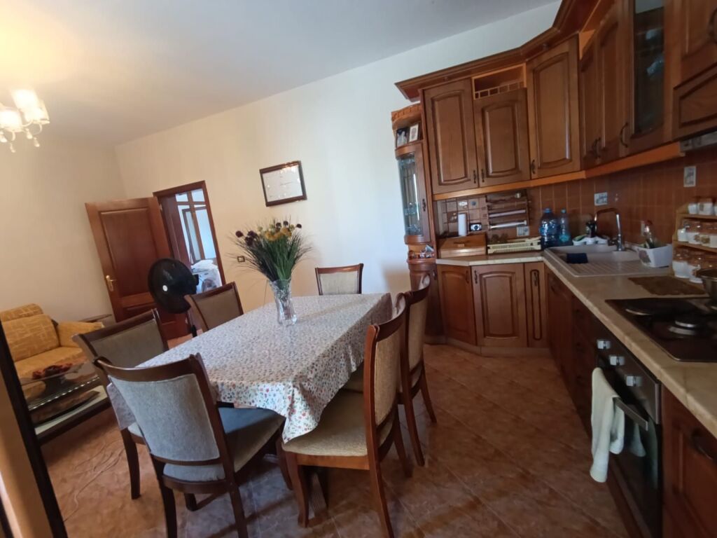 Qera | Vilë 2 + 1 | Laprake | 550 €/muaj
