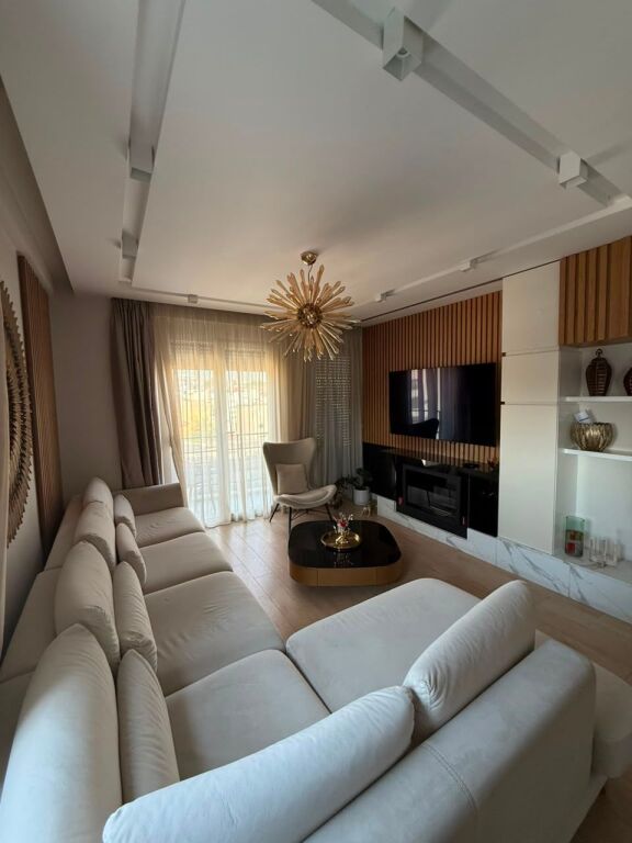 Apartament 3+1+2+parkim në Shitje – Pranë Shkollës “Mihal Grameno”