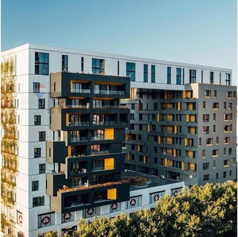 Appartamento 2+1 in vendita a Square 21, Tirana