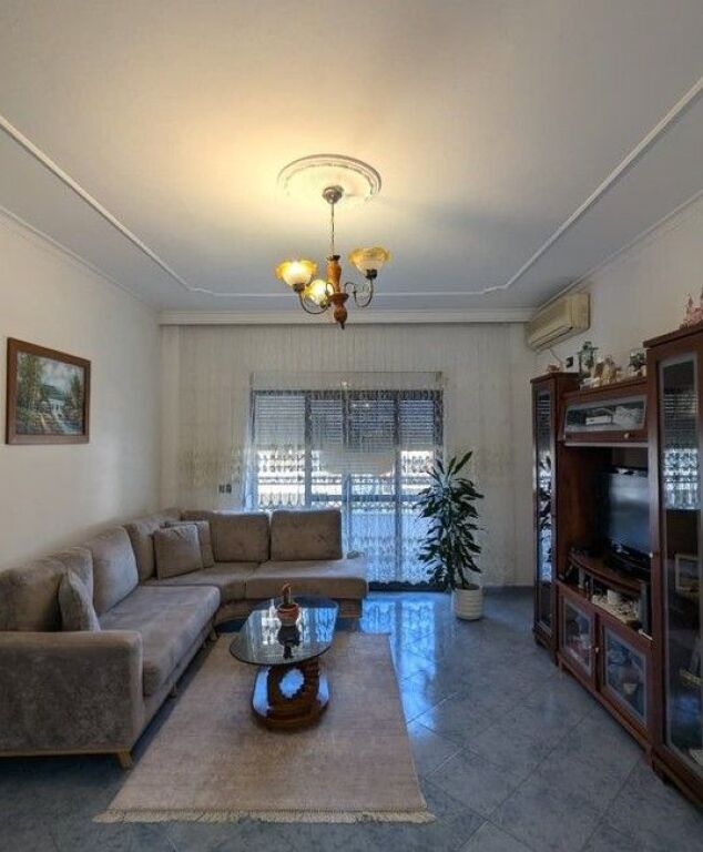 🏡 APARTAMENT 2+1 ME QIRA TE BULEVARDI I RI, TIRANE