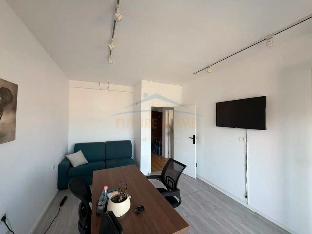 Affitto, Locale per ufficio, Comune di Parigi, Tirana