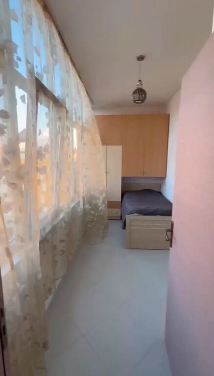 Jepet Me Qera Apartament 2+1+1 Ballkon