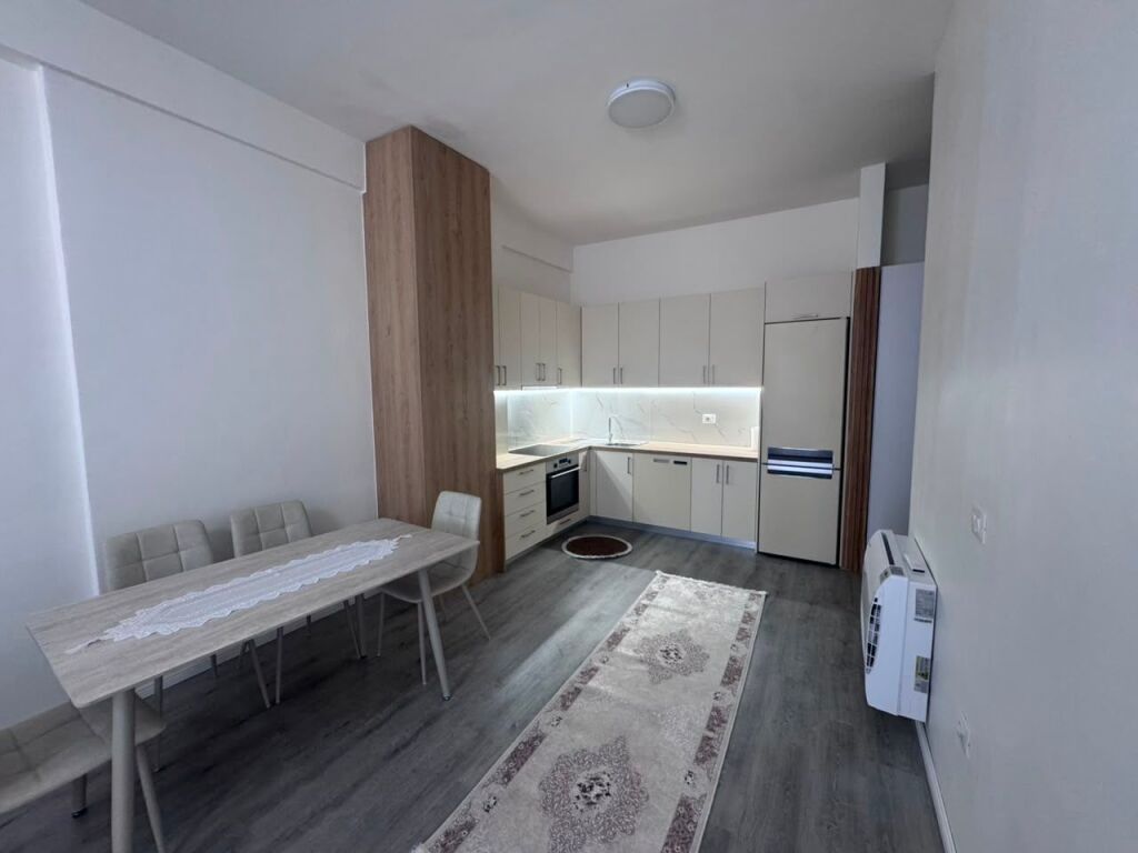 1+1,via Dritan Hoxha Laprake,550 mila lek