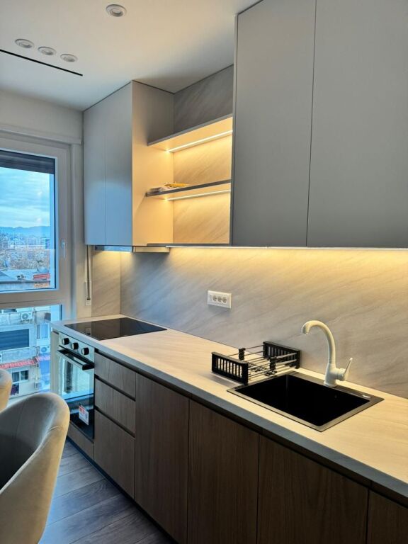 Apartament 1+1+parkim me qira