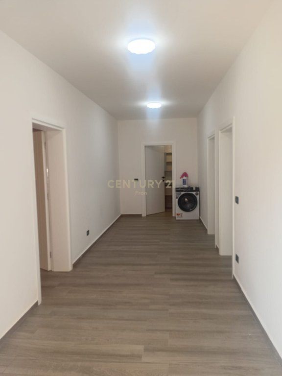 Apartment 2+1 For Rent in Paskuqan, Tirana - 450€