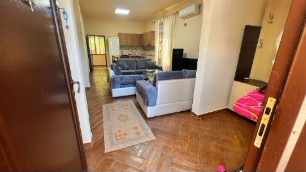 PRIVATE HOUSE 1 FLOOR 2+1 FOR RENT - KOL ASHTA STREET, TIRANA