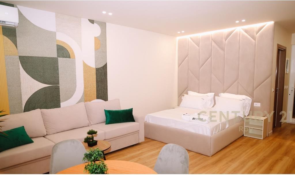 Luxury Without Compromise – Penthouse, A Rare Opportunity, Secure Investment! 850,000 €