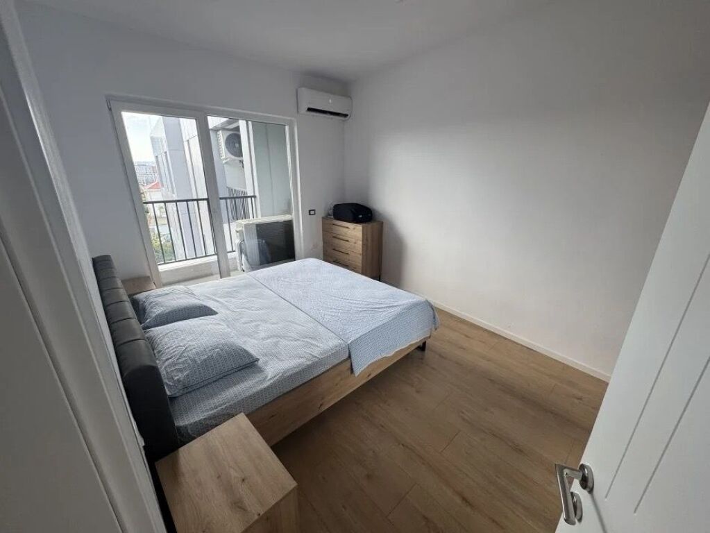 Apartament 2+1+2 per qira, Bulevardi i Ri!