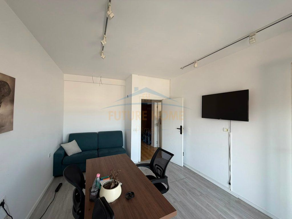 Affitto, Locale per ufficio, Comune di Parigi, Tirana