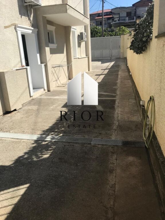 Rent | Apartment 1 + 1 | Ali Demi | 400 €/Month