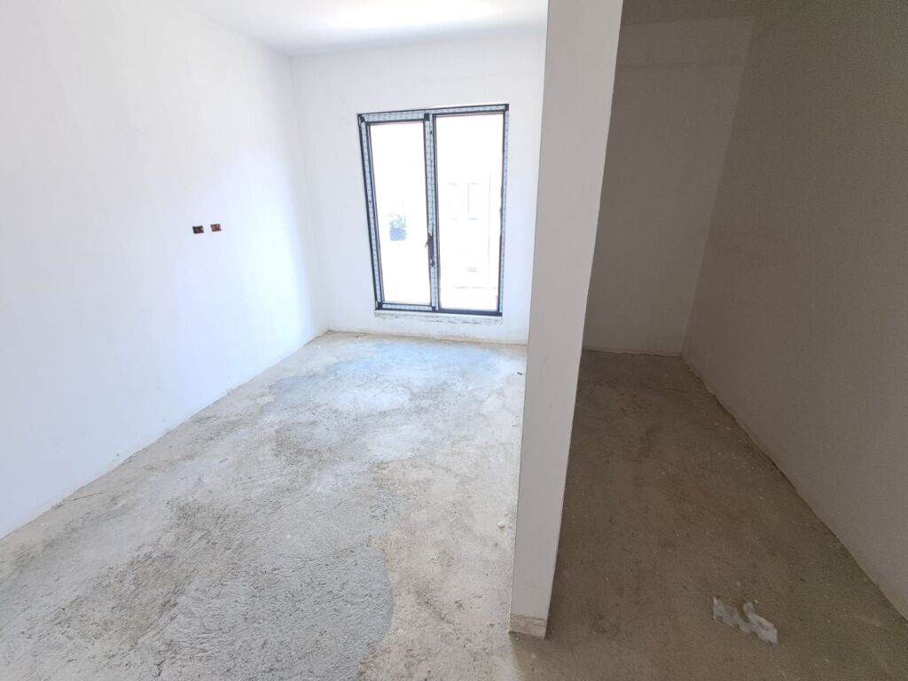 Triplex for Sale, Piccadilly Residence, near TEG