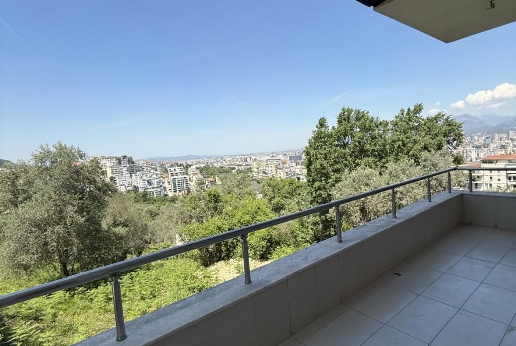 Near the Dry Lake Super Apartment 2+1+2 For Sale With Fantastic View!