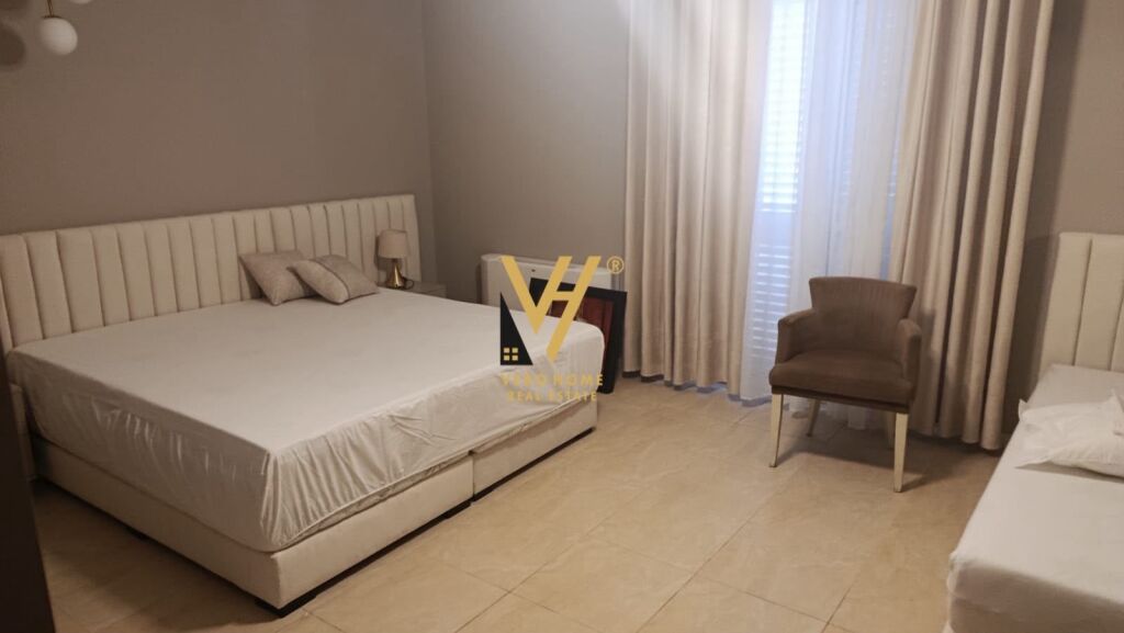 APARTMENT 3+1+BLK FOR RENT AT VILAT AMERIKANE 1,000 EURO