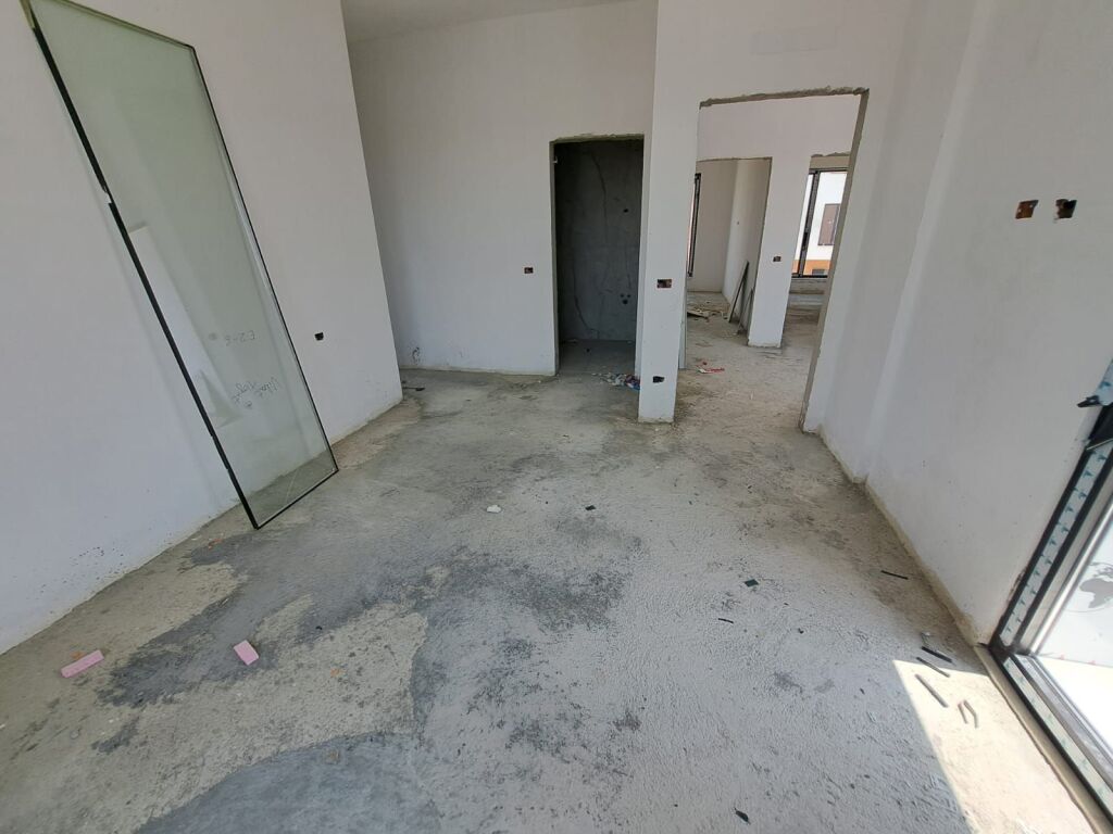 Triplex for Sale, Piccadilly Residence, near TEG